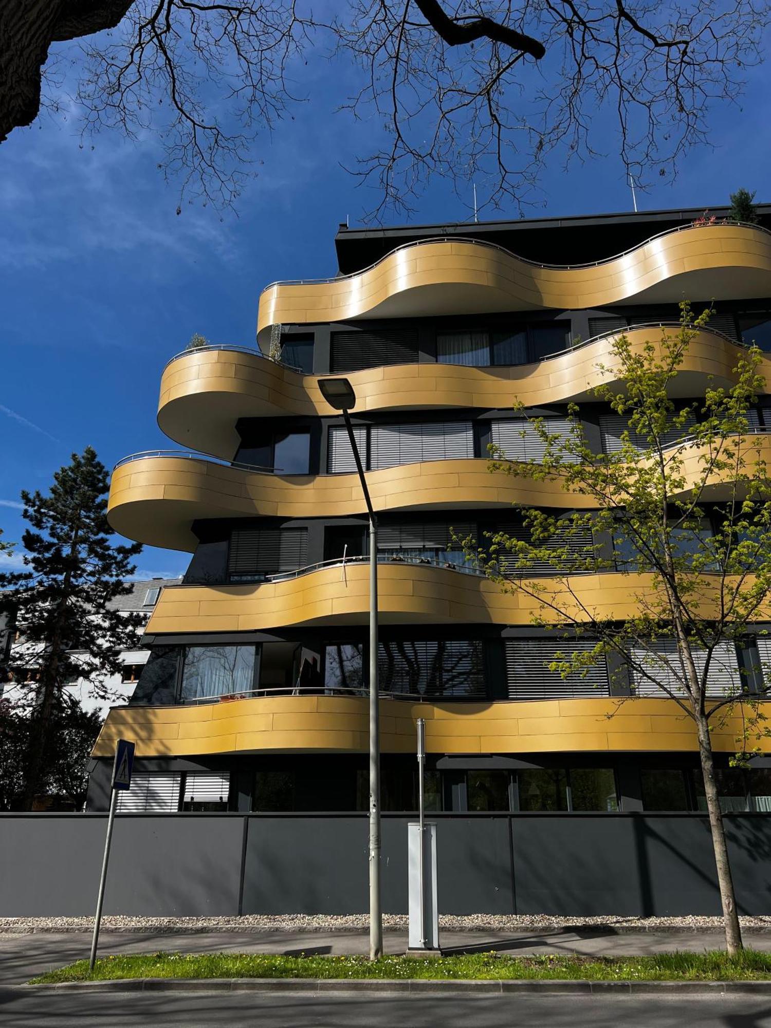 Reside In The Golden Wave Daire Graz Dış mekan fotoğraf